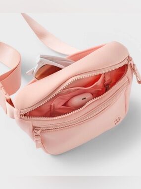 All in Motion Premium Belt Bag | Blush | NWT